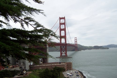San Francisco Golden Gate Bridge (palo-alto_100_7997.jpg) wird geladen. Eindrucksvolle Fotos von der Westküste Amerikas erwarten Sie.